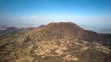 Tiro-Al-Revés-Del-Volcán-Cerca-De-La-Ciudad-De-México