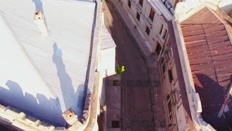 Topdown-view-of-Walker-Palace-in-Concha-y-Toro-Neighborhood,-Historic-Decay-Building-with-Tudor-architectural-style,-Chile