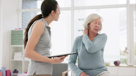 Physiotherapie,-Tablet-Und-ältere-Frau