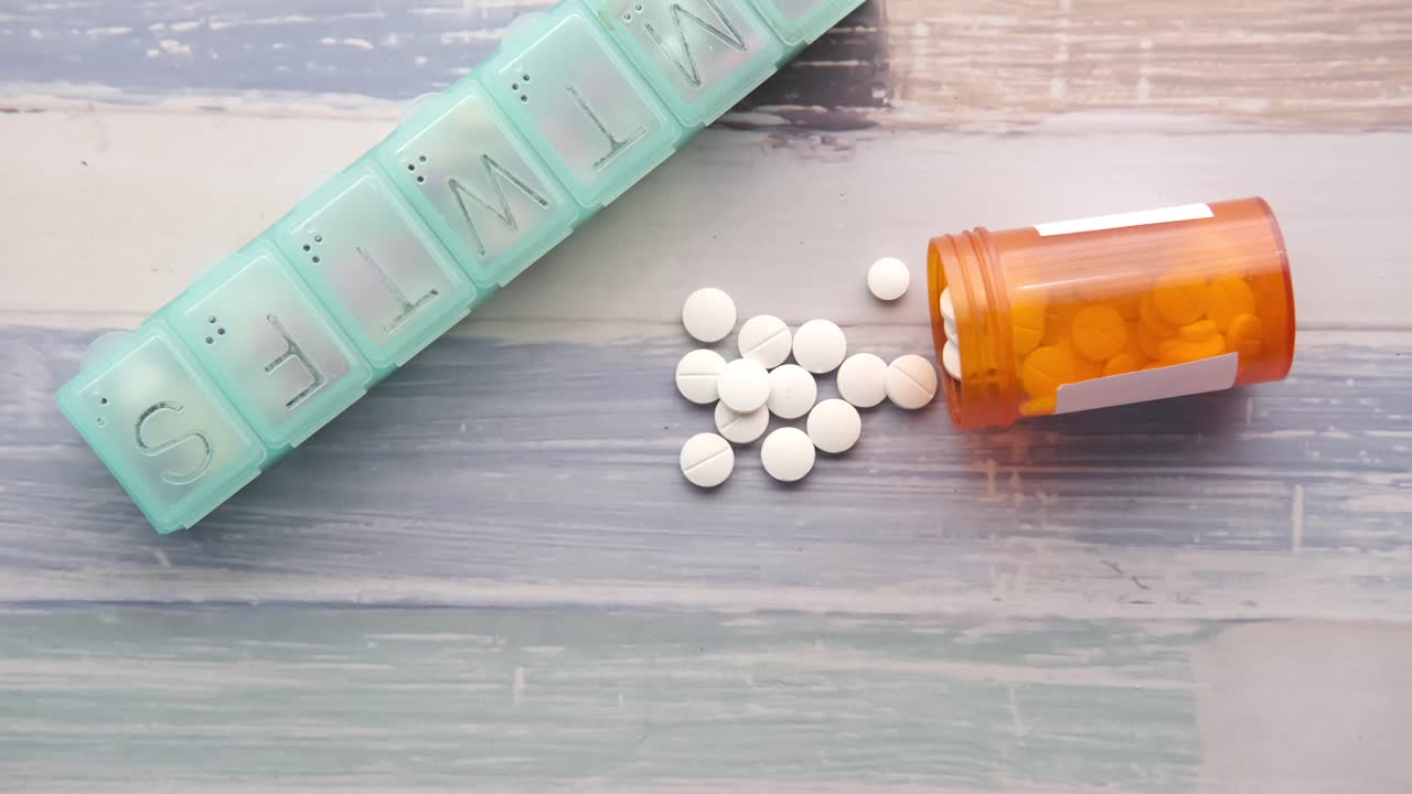 약 및 약 조직자