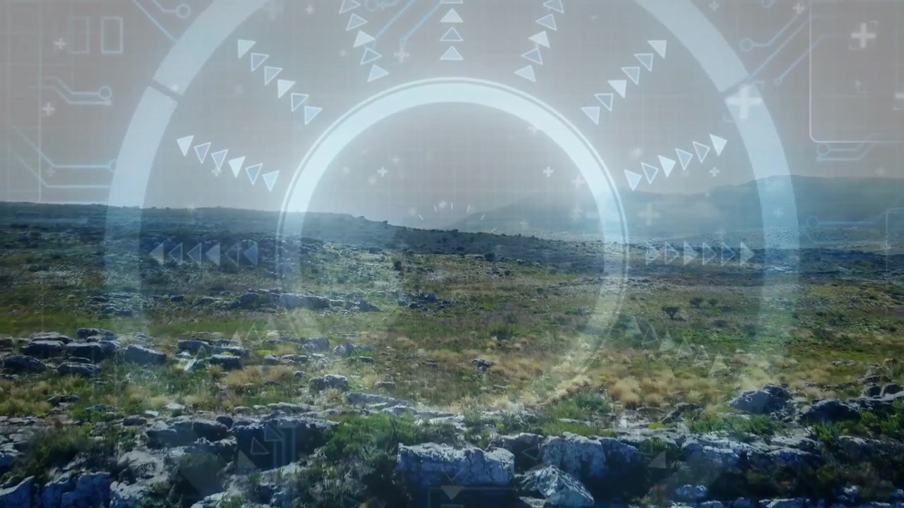 Сканирование скалистого плато с круговым наложением HUD, сужающим фокус к крутому обрыву.