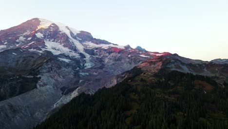 beautiful shot of high snowy mount of rainier national park, washington