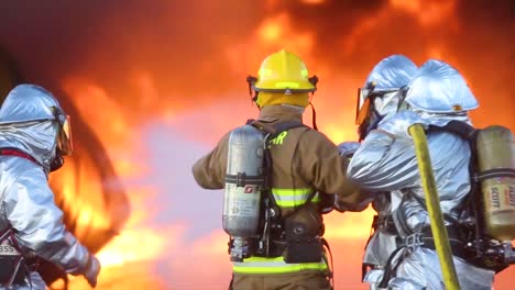 Aircraft-Rescue-And-Fire-Fighting-(Arff)-Marines-Conduct-Fire-Containment-Drills-Of-A-Burning-Airplane-Crash-At-Marine-Corps-Air-Station-Miramar-California-1