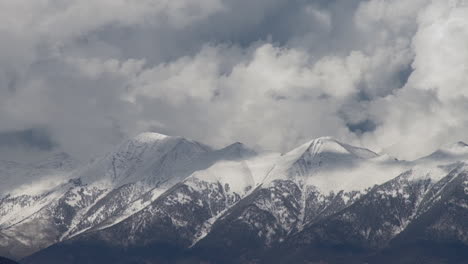 snow-capped rocky mountains in northern colorado