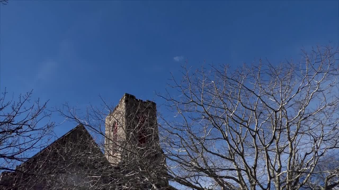 장례식을 위한 종교 예배당이나 장례식장 촬영