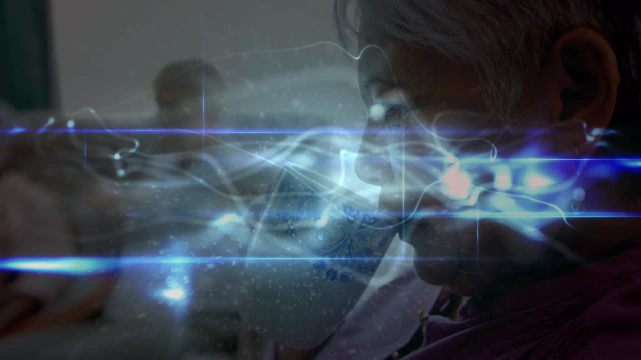 차를 마시는 백인 고령 여성 위에 파란 파도의 애니메이션