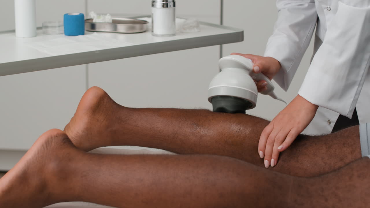 Leg massage with electronic device