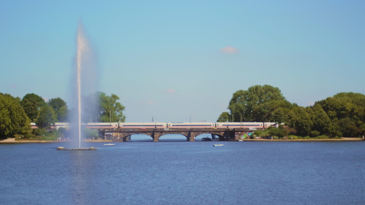 독일 함부르크에 있는 다리의 슬로우 모션 클립