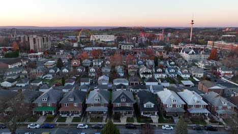 Hershey,-Pennsylvania,-Chocolate-town-establishing-shot