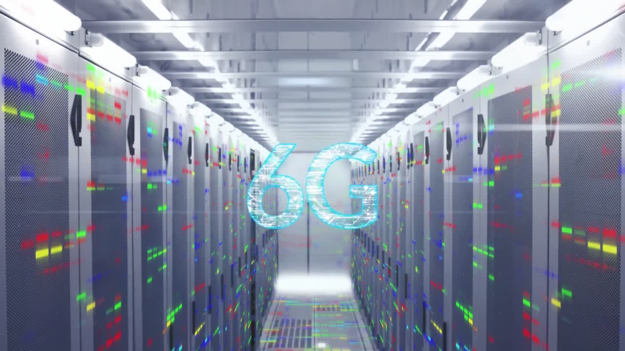 animazione di punti collegati in testo 6g su barre su sistemi di server di dati nella sala server