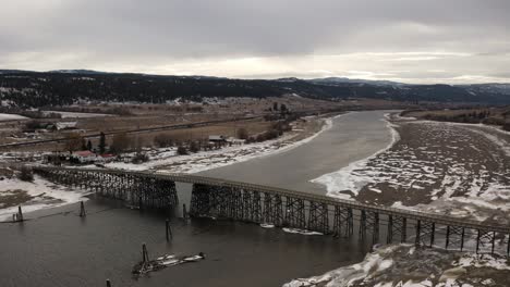 The-Pritchard-Bridge:-A-Bird's-Eye-View-of-Winter-Travel-Over-the-South-Thompson-River