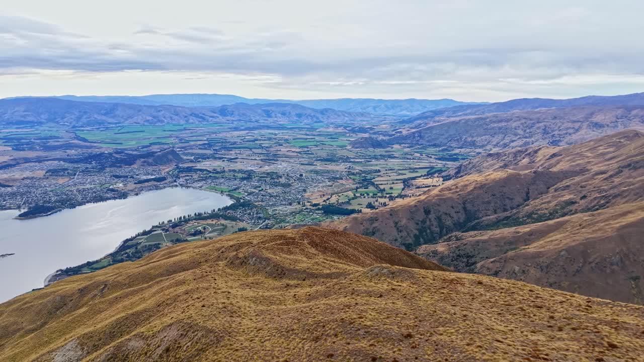 Roy's Peak view over Lake Wanaka in New Zealand's serene landscape