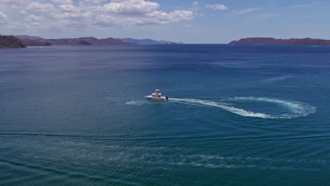 water-activities-in-Costa-Rica