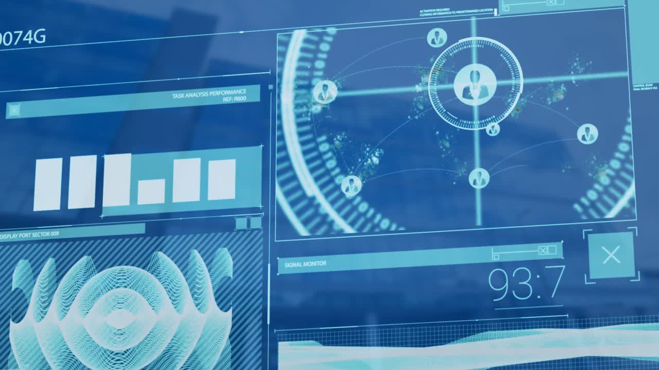 animazione dell'interfaccia con l'elaborazione dei dati contro la vista a basso angolo degli edifici alti