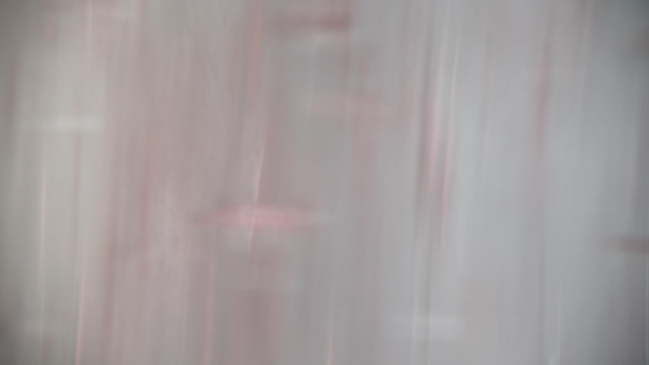 Sfondo astratto con strisce di luce sfocate