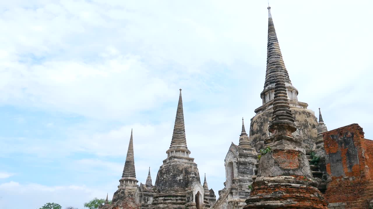 las ruinas del templo de ayutthaya, wat maha que ayutthayi como sitio del patrimonio mundial, tailandia. parque histórico de ayutathaya