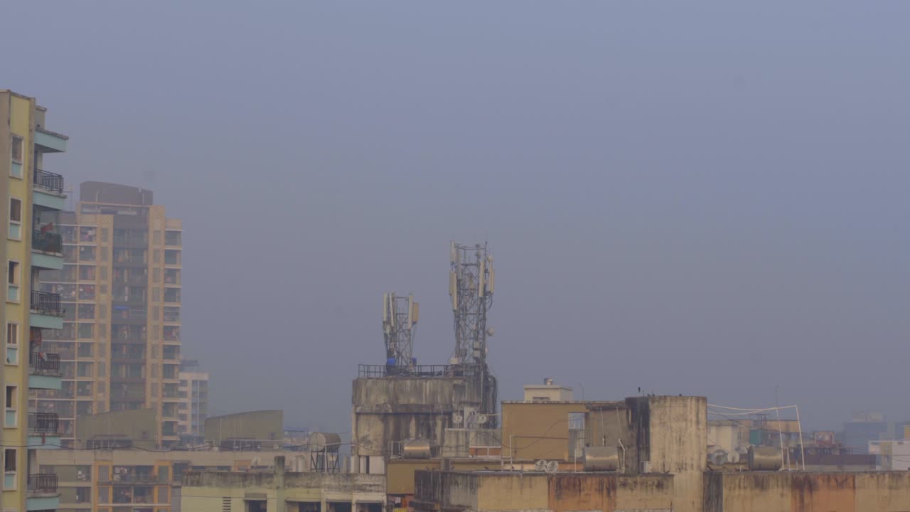 Nebbia dovuta al cambiamento climatico nell'aria di Mumbai, Settembre 2020