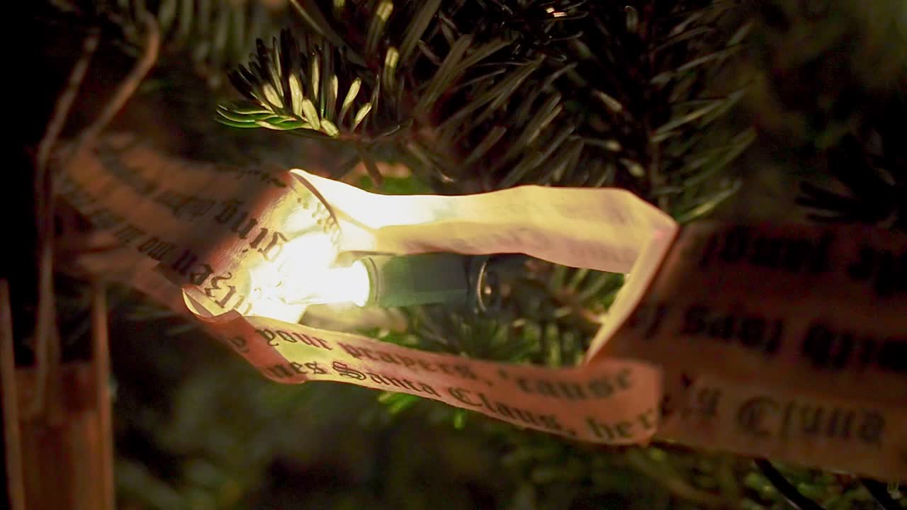 árbol de navidad decorado para las fiestas