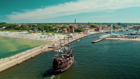 pirate ship entering the port