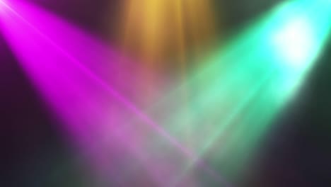 los focos de colores brillantes brillan en la escena en el humo, el fondo del concierto. animación de bucle sin costuras
