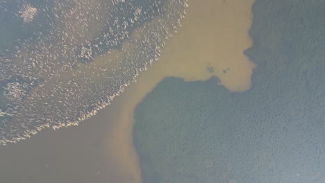 Una-Vista-Aérea-De-Clonbur-Desde-La-Distancia-Que-Muestra-La-Textura-Y-Los-Patrones-Del-Condado-De-Galway,-Irlanda.