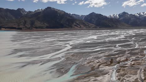 Delta-Del-Río-Pukaki-En-El-Pintoresco-Paisaje-Natural---Río-Tasman