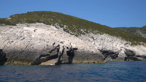 Küste-Der-Inseln-In-Der-Nähe-Von-Hvar,-Kroatien