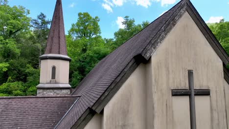 church on the campus of montreat college in montreat nc, north carolina