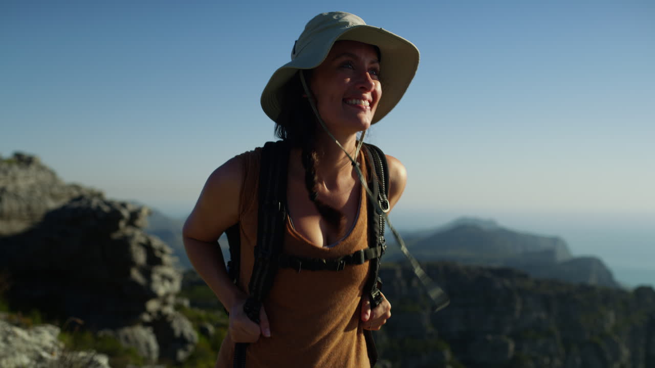 la montaña es su lugar feliz.