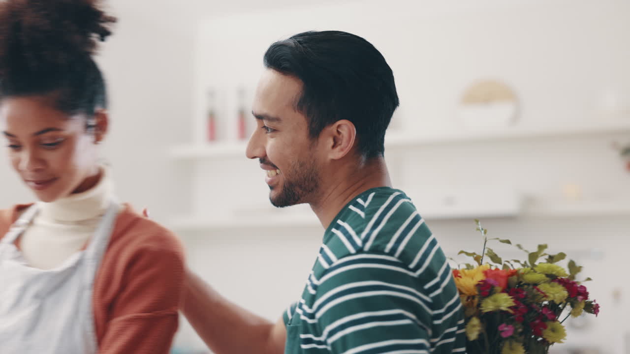 가정, 커플 및 꽃 꽃차례