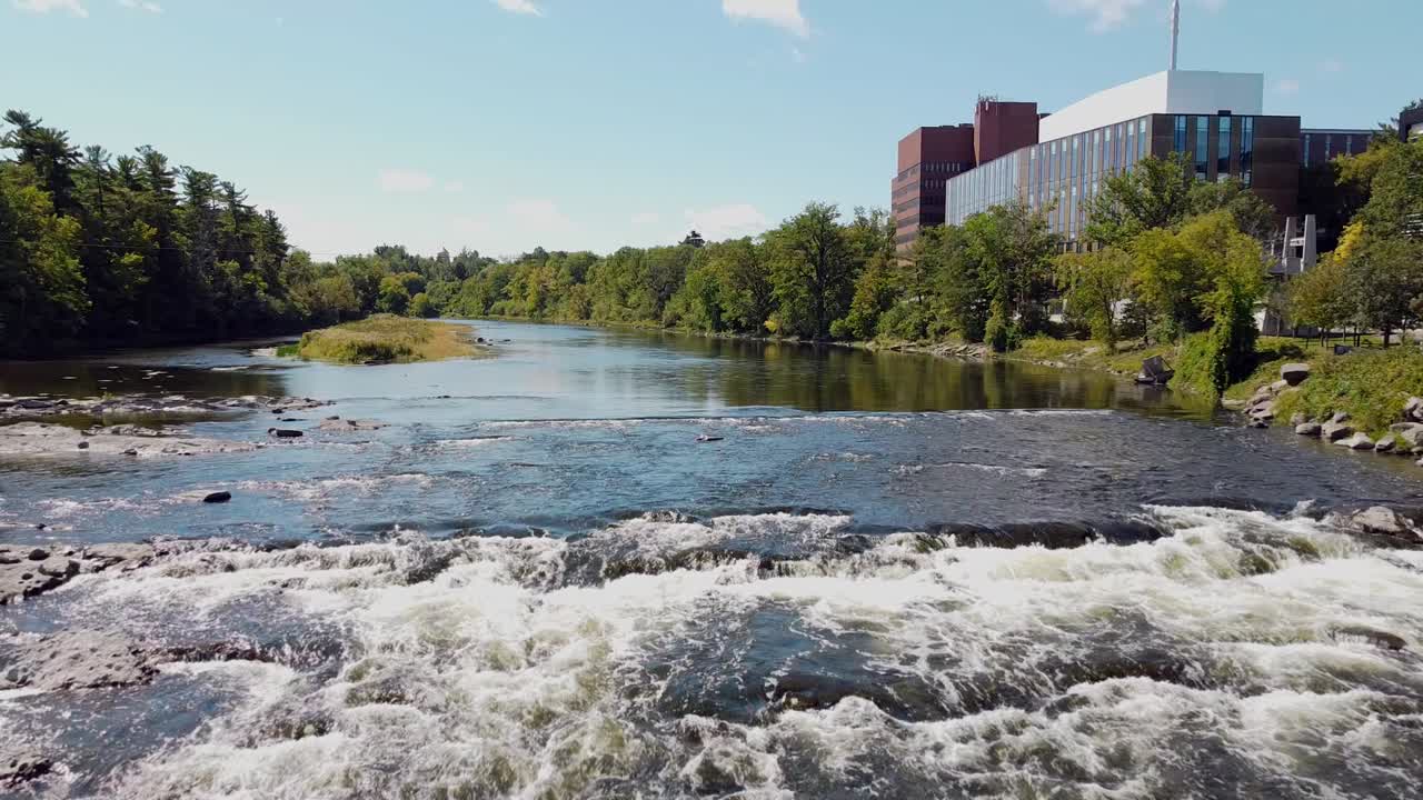 Drone video of Rideau River in Ottawa next to Carleton University