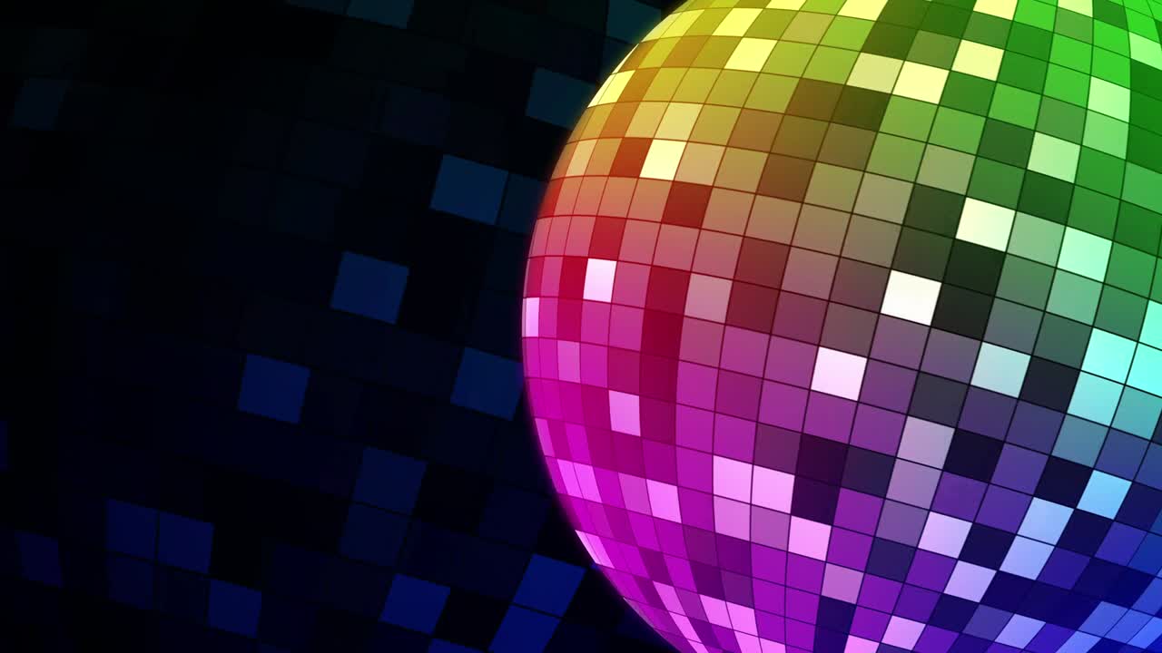 bola de espejo moviéndose en el fondo de la fiesta de la noche
