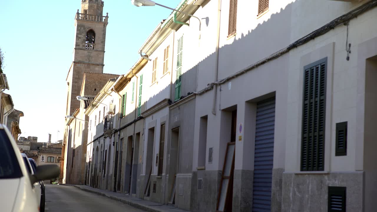 escena callejera de una ciudad española