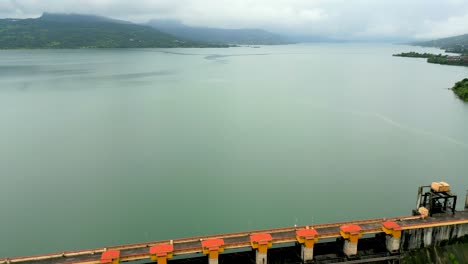 beautiful-pawna-dam-drone-moving-front-in-dark-clouds