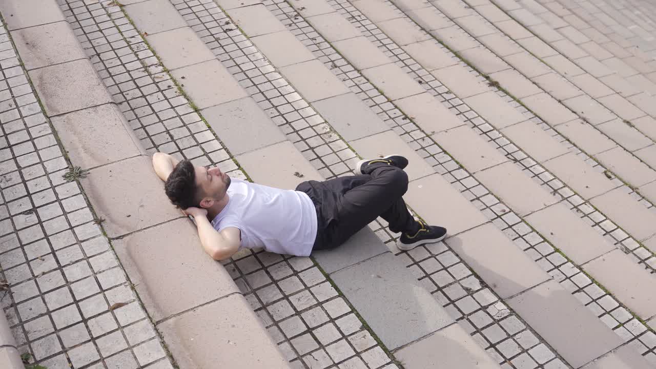 평화를 찾으세요. 영혼을 평온하게 쉬게 하세요.