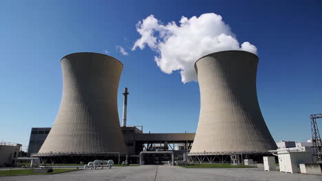 power plant cooling towers