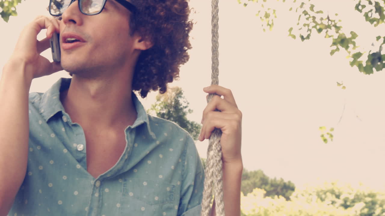 en formato de alta calidad joven en el swing