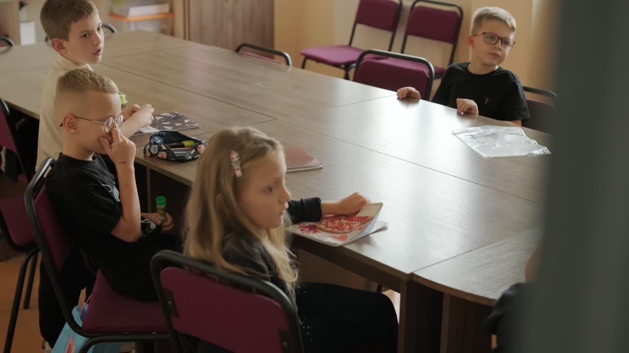 lección de inglés para niños en edad preescolar