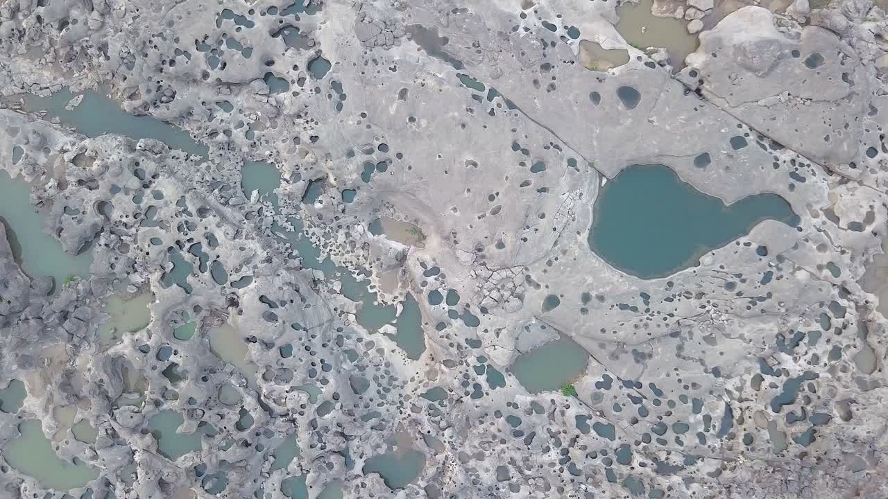 놀라운  판 보크 - 태국의 그랜드 캐니언 우본 라차타니 지방