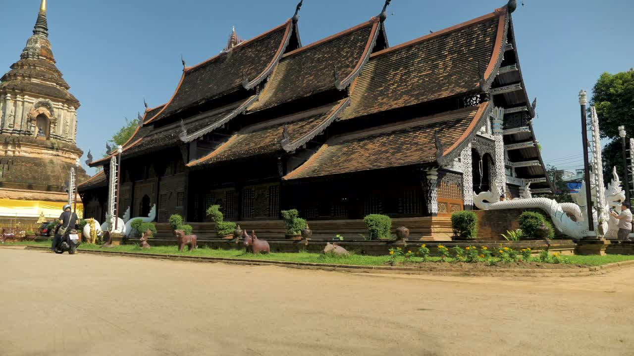 4K Temple footage - video in Chiangmai, Thailand