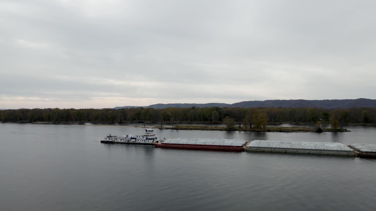 미시시피 강의 바지선-8