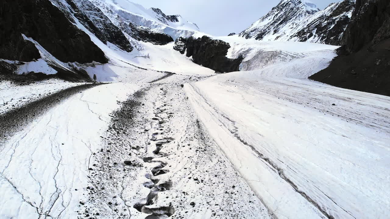 Snowy Glacier Landscape