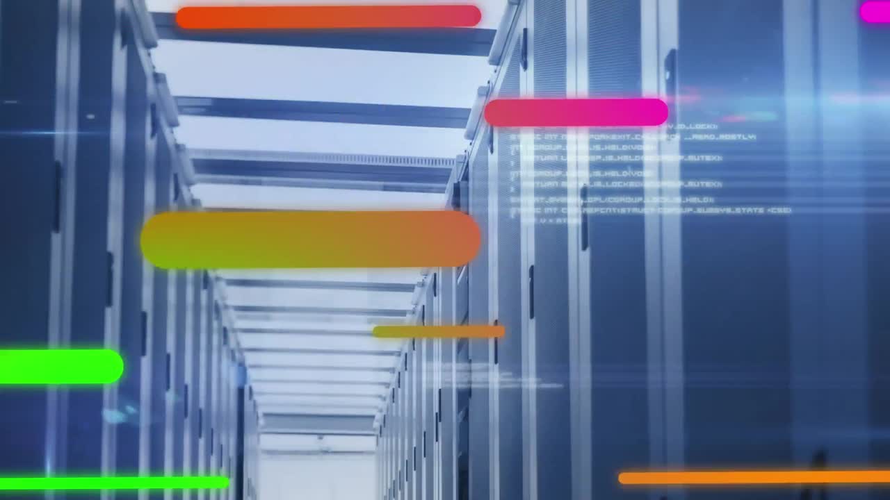 animación de rastros de luz de gradiente colorido, procesamiento de datos y punto de luz contra la sala del servidor