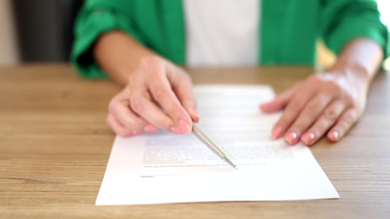 Signing a Business Contract