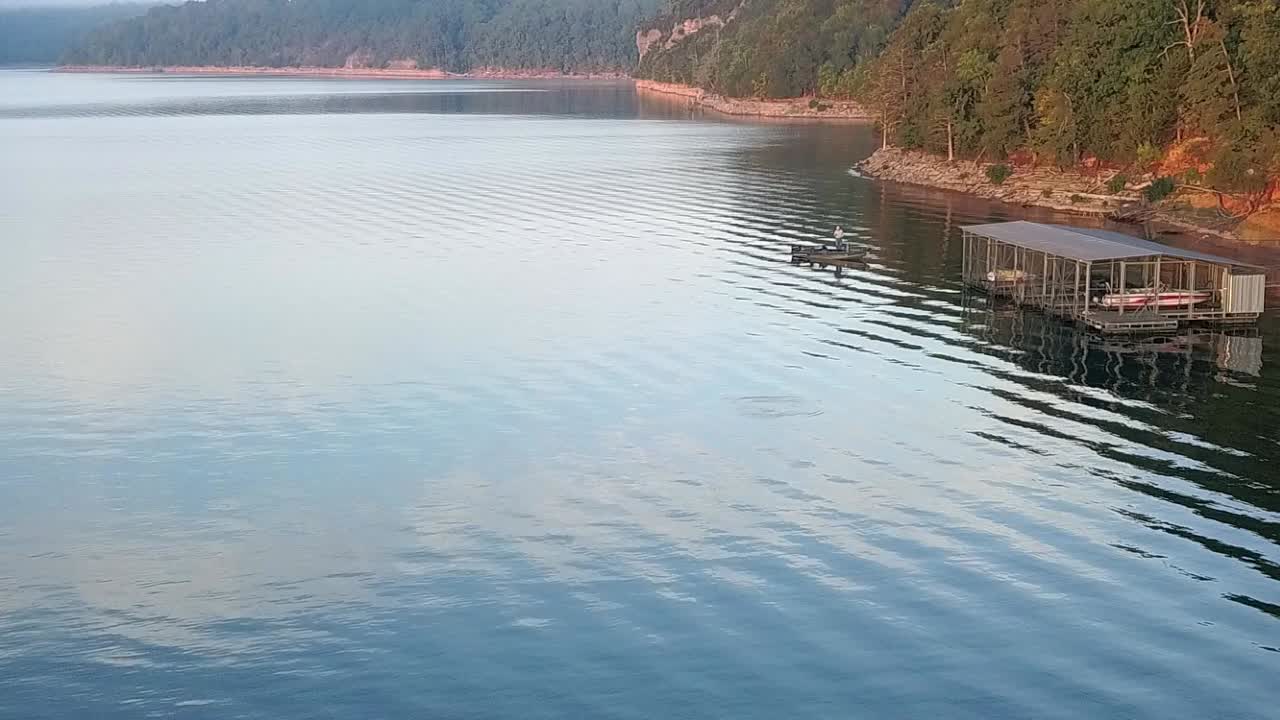 이른 아침 낚시