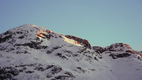 St-Moritz-Schweiz-Engadiner-Berge-Mit-Schnee-Bedeckt
