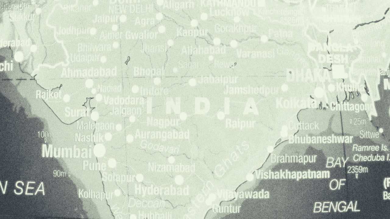 Detailed political map of India showing major cities and geographical features