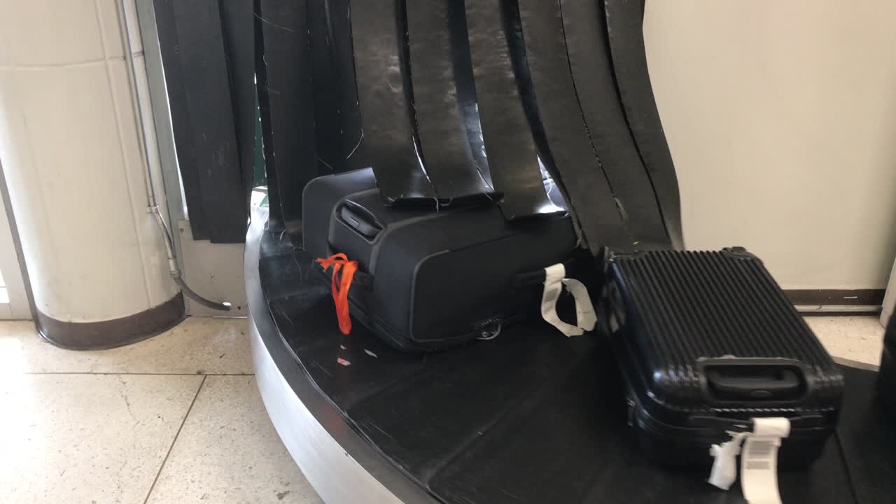 Luggage claim line in airport