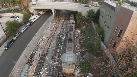 tiro de baja presión de las vías del tren