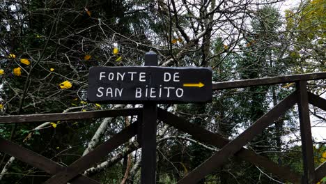 Fonte-de-San-Bieito-direction-in-ancient-monastery,-Esgos,-Galicia,-Spain